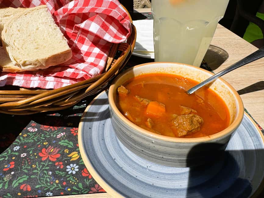 Budapest: Food Tour of Hidden Gems for Small Groups - Key things you will notice right away