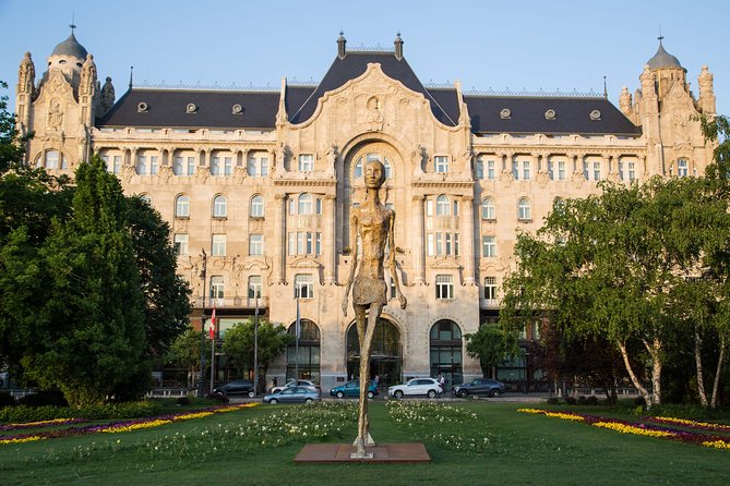 Budapest Grand Walk - Coffee Break and the Oldest Metro Line: A Smart Reset