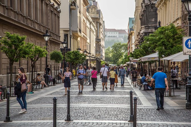 Budapest Grand Walk - Liberty Square and the Academy of Sciences Stops