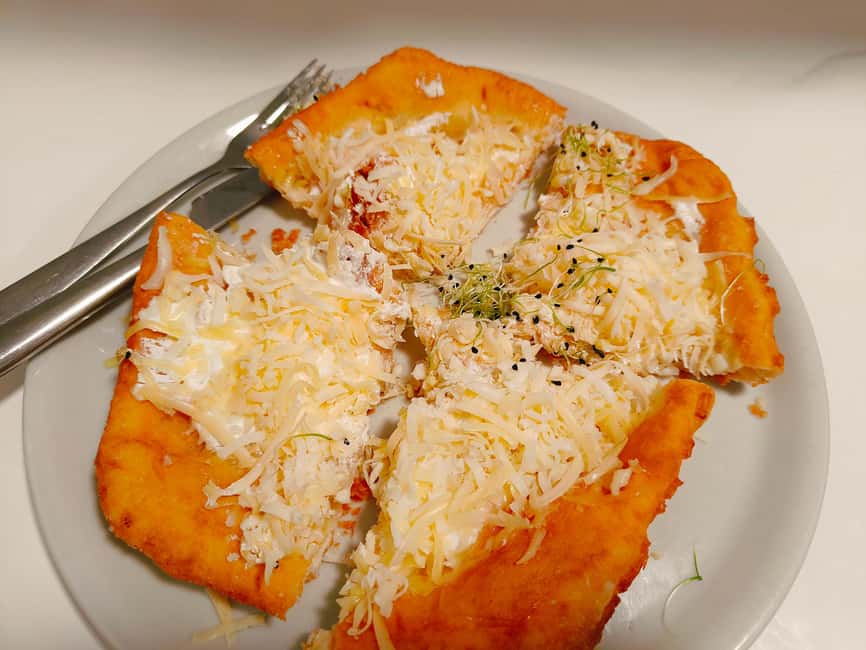 Budapest: Guided Bike Tour with Langos Experience - The local bakery stop, and what to expect from lángos