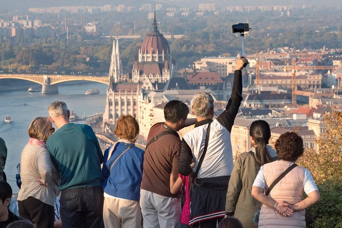 Budapest Guided City Tour and Danube Cruise Audio Guide - Why this bus-and-boat combo works in Budapest
