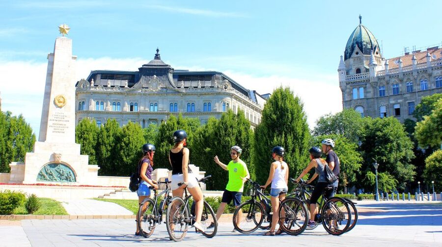 Budapest: Guided City Tour by E-Bike - The Buda Castle District climb: Matthias Church and Fisherman’s Bastion views