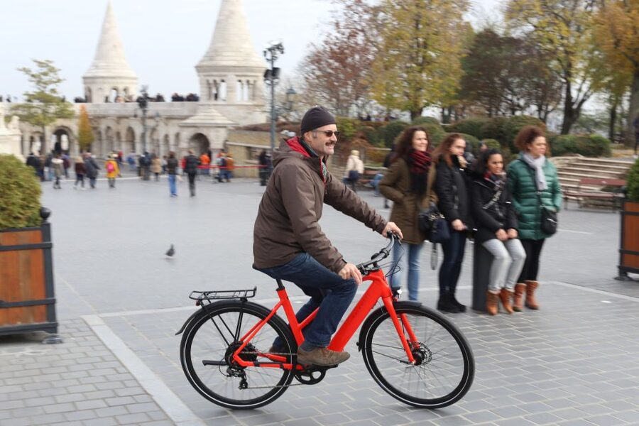 Budapest: Guided Downtown Electric Bike Tour - Starting at Bike & Relax near the Jewish Quarter