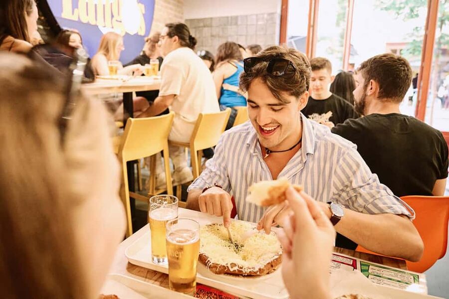 Budapest Guided Food Walking Tour with Drinks Included - District 7 Food Starts at Kazinczy Street Synagogue
