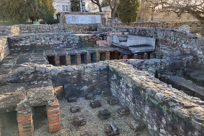 Budapest Hidden Gems - Roman Aquincum Private Tour - Stop 2: Flórián téri Park and the Legio II Adiutrix landscape (about 1 hour)