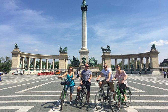 Budapest Highlights Bike Tour - Kossuth Lajos Square: Danube panoramas and the Buda hills you’ll remember