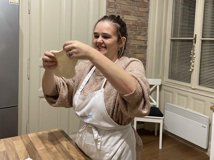 Budapest: Langos Making Class - Nr. 1 Hungarian Street Food - Who this Langos class is best for