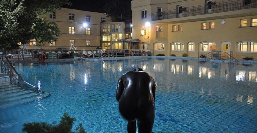 Budapest: Lukács Thermal Bath Full-Day Spa Ticket - Swimwear and What to Bring, So Your Day Stays Easy