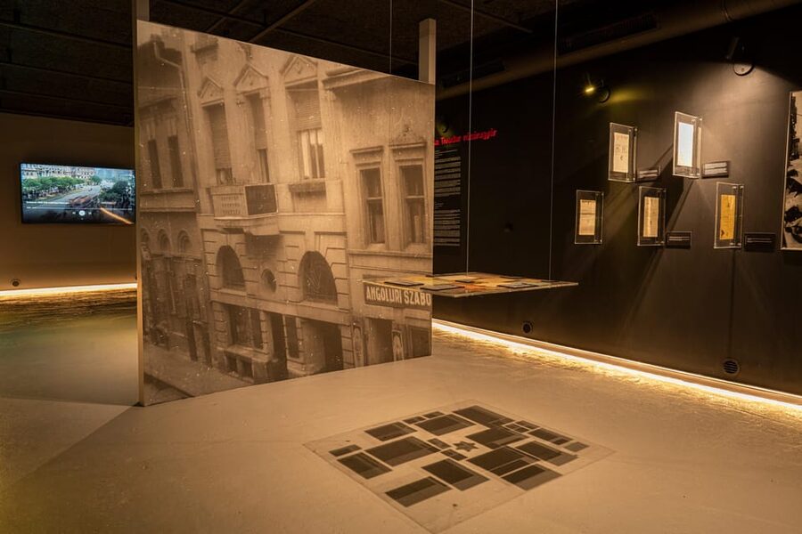 Budapest: Mika Tivadar Secret Museum Entry Ticket - Meeting at Hotel Mika Downtown and Getting Set Up