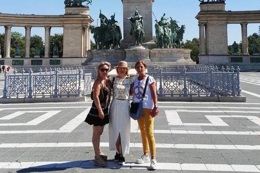 Budapest : Must-see attractions walking tour - What makes this tour good value at about $29 for 2 hours