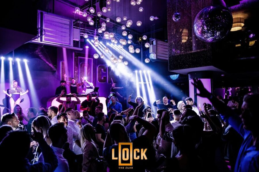 Budapest Nightlife Ticket - Who this Budapest nightlife ticket is for