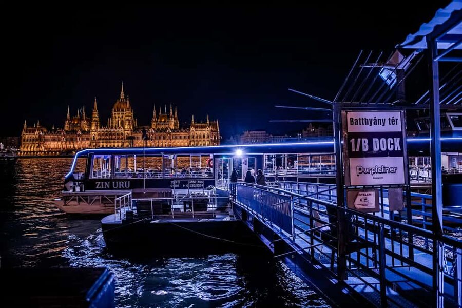 Budapest: Nighttime or Daytime City Sightseeing Cruise - Value Check: Is $14 for a Danube Cruise Worth It?