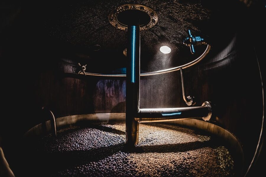 Budapest - Opera Gin Distillery Tour - Getting there: the meeting point inside P+P, door 211