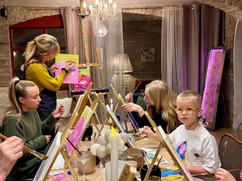 Budapest: Painting Workshop with Snacks and Wine - Finding the 7th District Studio and Getting Started Fast