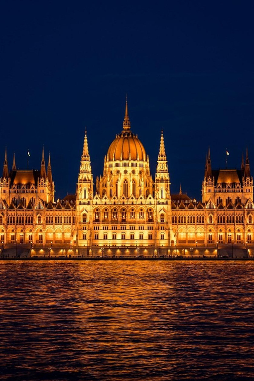 Budapest: Parliament Building Entry Ticket and Audio Guide - Kossuth Square first, then the Visitor Centre check-in
