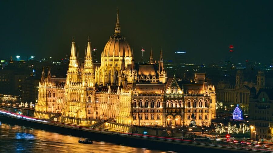 Budapest: Parliament, Christmas Market and Ferris Wheel - Key Things I’d Highlight Before You Go