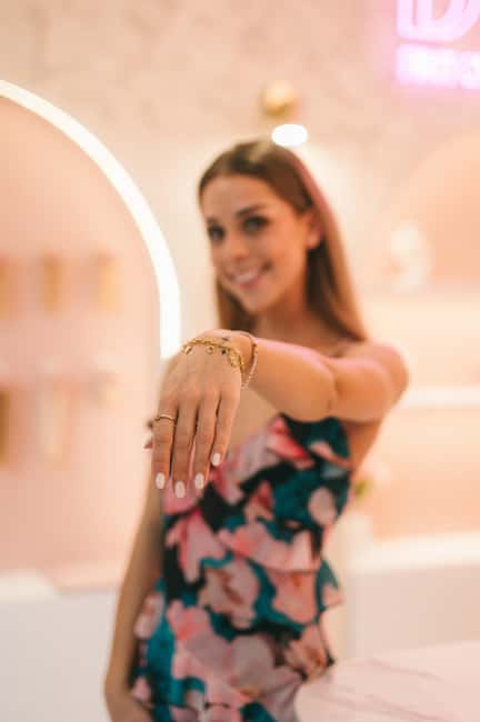 Budapest: Personalized Bracelet-Making Experience - Picking your 3 charms: how to build a travel story that clicks