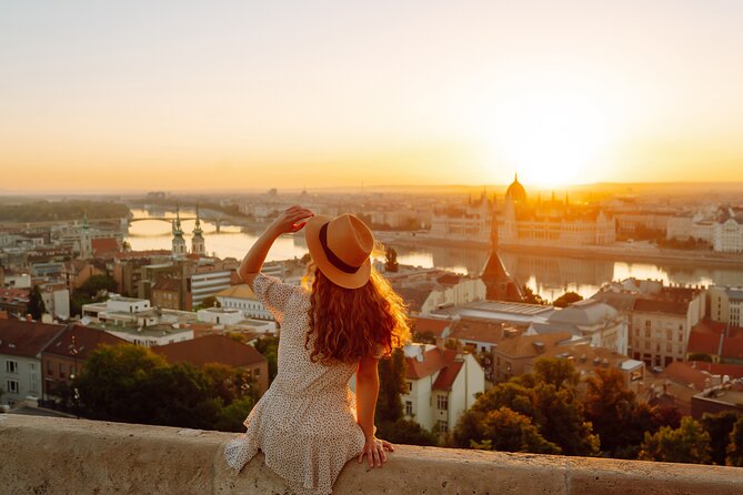 Budapest Photoshoot Experience - Start Point in the Castle District, Where Photos Begin Fast