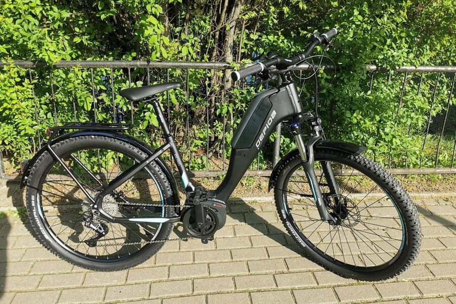 Budapest: Premium E-Bike Rental - Price and value around $32 per person