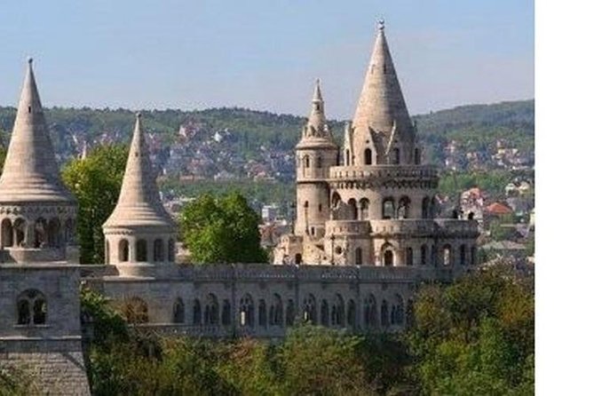 Budapest Private 2 hrs. Mercedes Sightseeing Tour - Pickup, English-Speaking Driver, and the Mobile Ticket