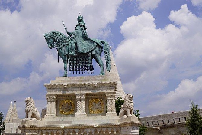 Budapest Private 2 hrs. Mercedes Sightseeing Tour - Good Weather Matters More Than You Think