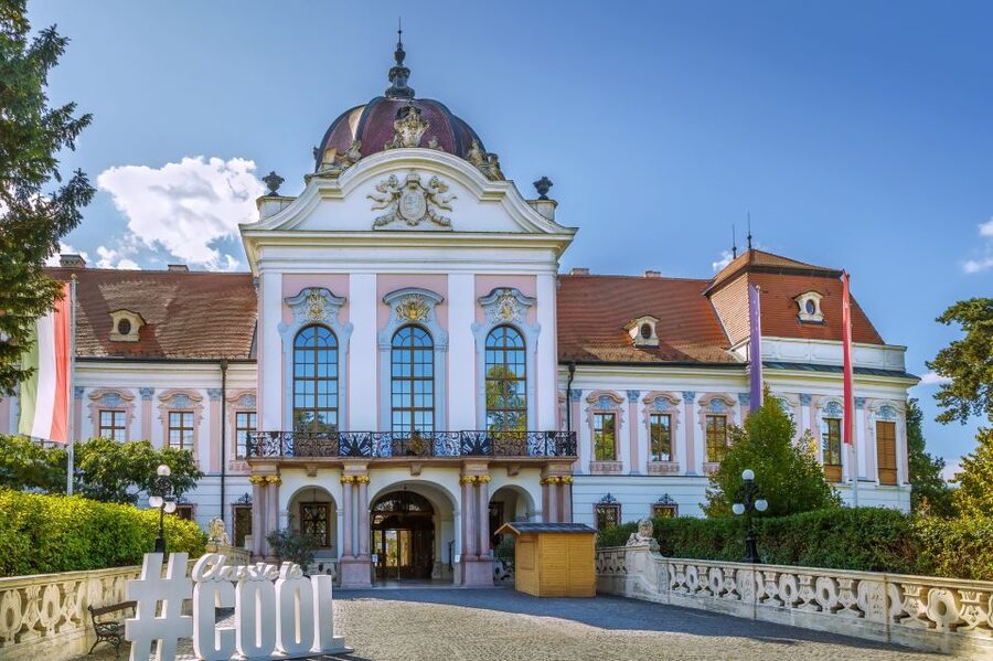 Budapest: Private 3-Hour Gödöllő Palace Tour - Hotel pickup, air-conditioned comfort, and what to watch for