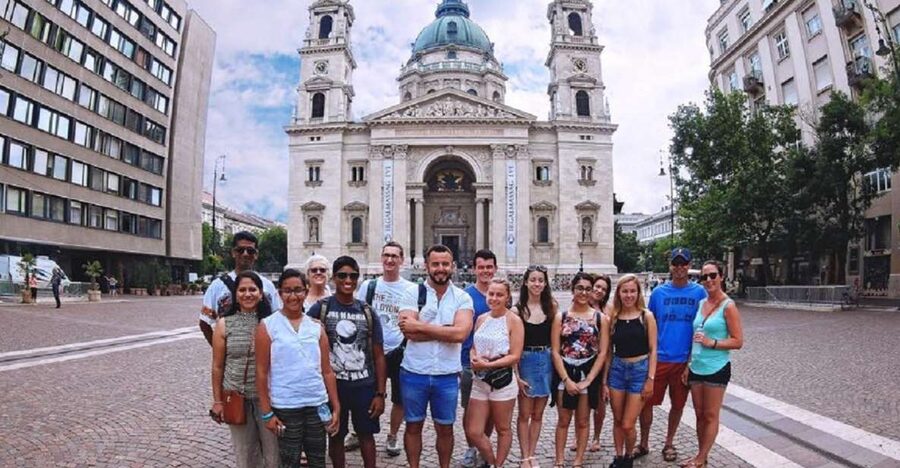 Budapest: Private 3-hour Guided City Tour by Bus - Key things to know before you book
