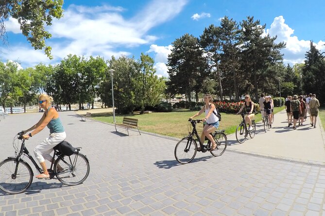 Budapest private Bike & e-Bike Tour with a drink - Key things I’d plan for