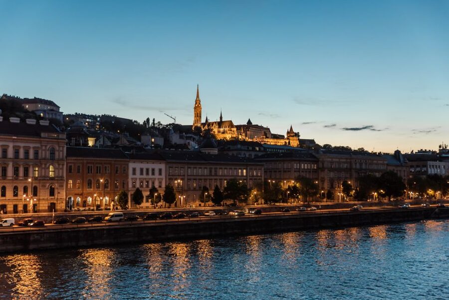 Budapest: Private Custom Tour with a Local – Icons & Gems - Duration Choices, and How to Pick the Right Length
