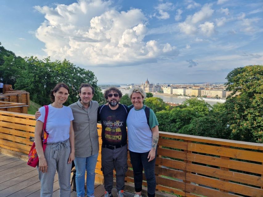 Budapest: private deluxe tour with a native, in Spanish - Gastronomy and Central European culture with a Latin twist