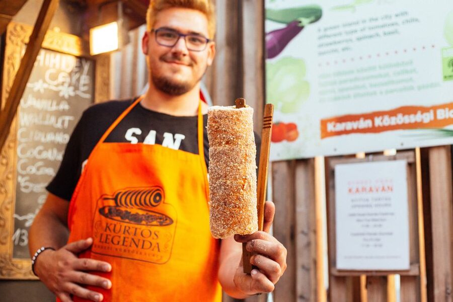 Budapest: Private Food Tour – 10 Tastings with Locals - Key things that make this tour work