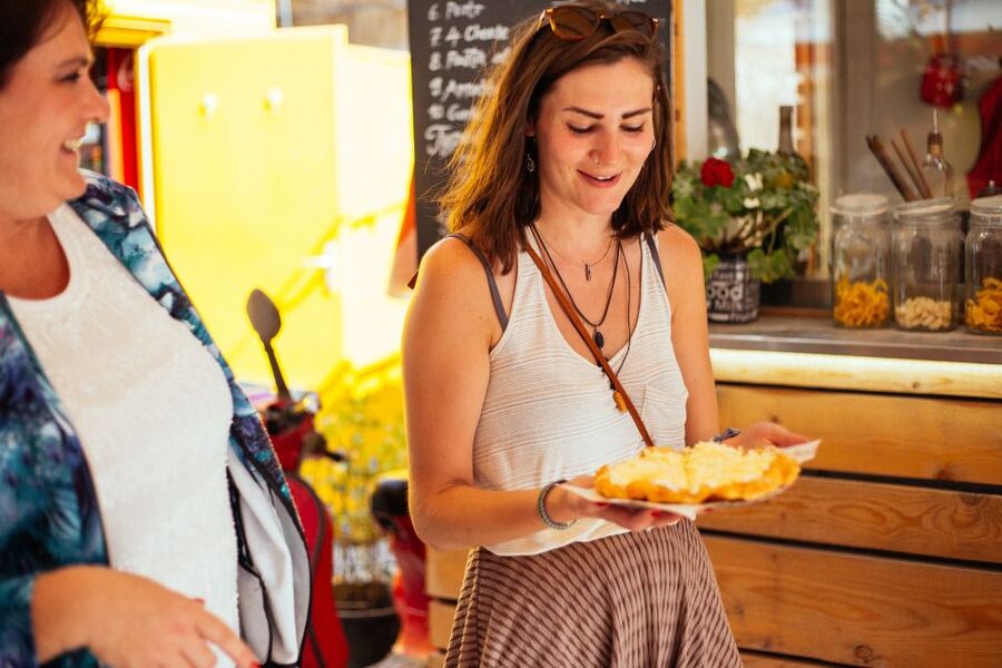 Budapest: Private Food Tour – 10 Tastings with Locals - Sweet finish potential: tunnel cake and leaving room for one last bite