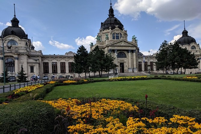 Budapest Private Full Day City Sightseeing Tour Walking or by Car - Central Market Hall, where sightseeing turns into snacks