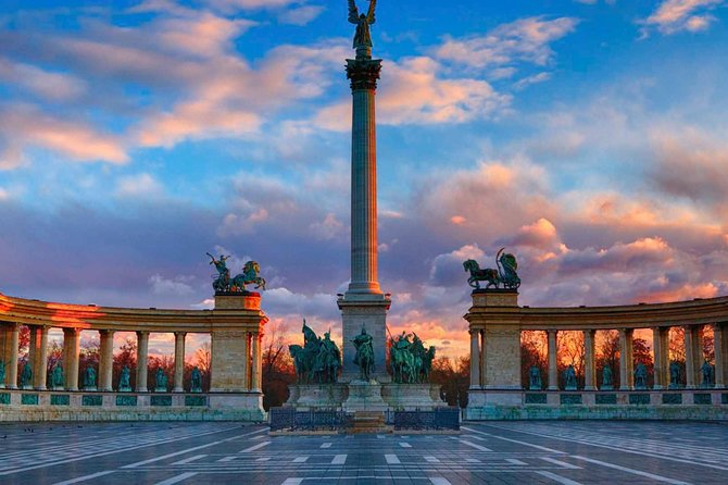 Budapest Private Full Day City Tour with a comfortable air -conditioned car - Erzsebet Square and the Ferris Wheel quick look