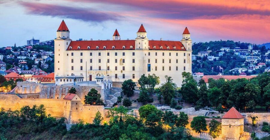 Budapest: Private Guided Tour to Bratislava - The drive from Budapest: simple, comfortable, and not a dead stretch