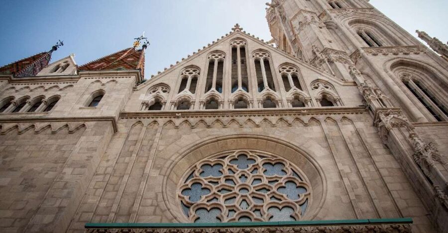 Budapest: Private Luxury Sightseeing Tour - Private Luxury Mercedes Ride, and the Real Benefit in Budapest