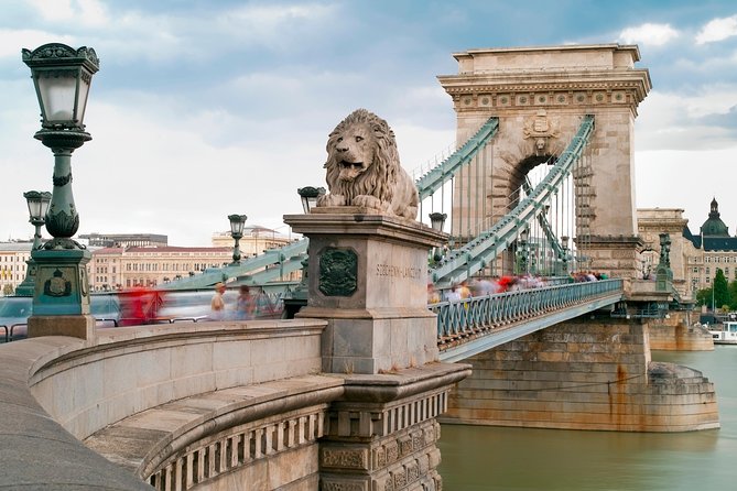 Budapest Private Luxury Sightseeing Tour with Guide and Transport - Buda Castle District: Medieval Walls, Matthias Church, and Fisherman’s Bastion