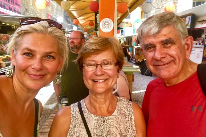 Budapest private sightseeing with Nelli & her local guides - Public transportation plus walking, without losing the plot