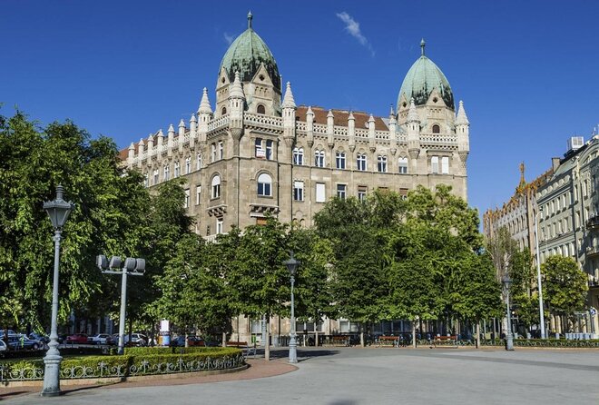 Budapest Private Tuk Tuk Half-Day Tour - A Tuk-Tuk Intro to Buda and Pest in About 4 Hours