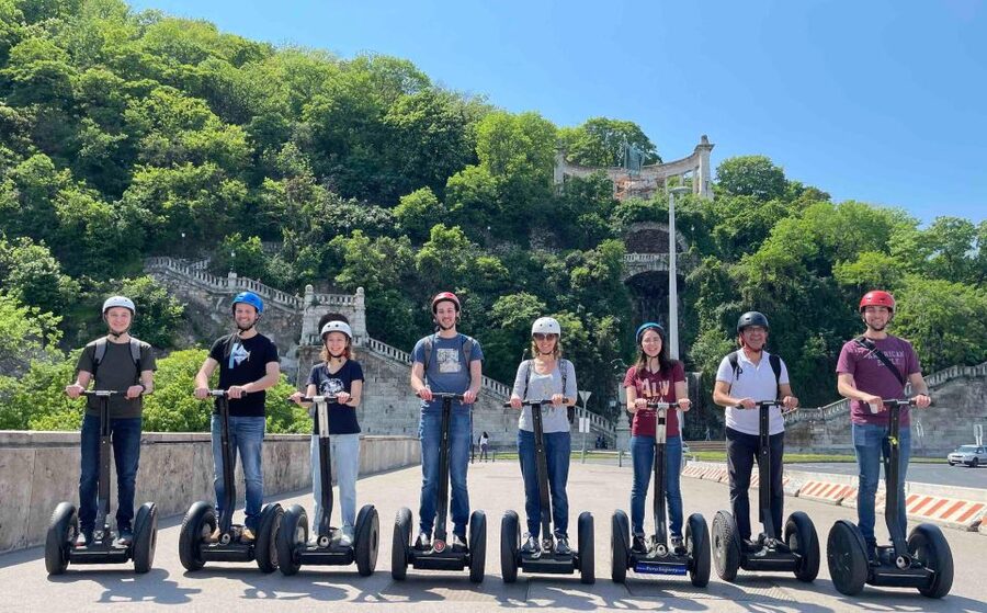 Budapest: Quick Ride on Riverside - 30 Min Segway Tour - Starting at Segway BP: Where Confidence Begins
