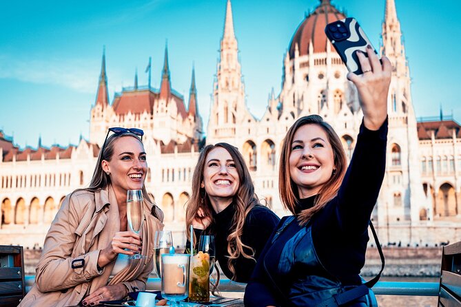 Budapest River Cruise with 1 Free Tokaj Frizzante and Audio Guide - The 60-minute Danube route: what you see at each landmark