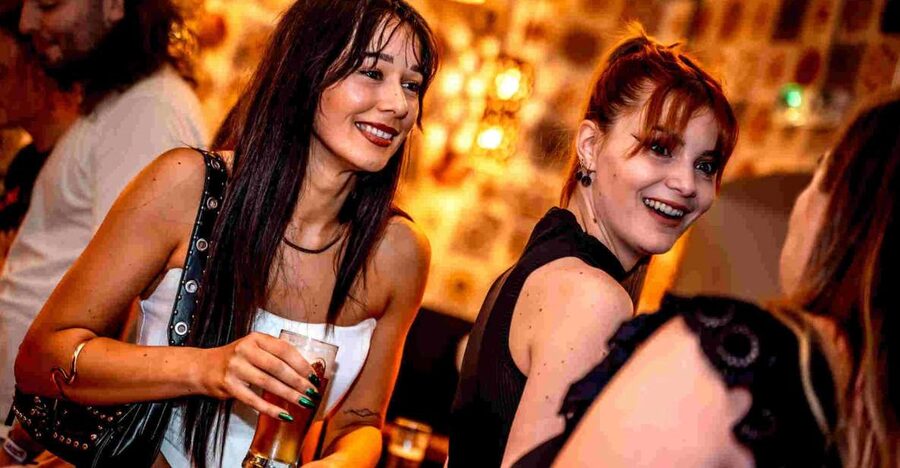 Budapest: Ruin Bar Pub Crawl with Entry Tickets - The ruin bar stops: what you might see and what to watch for