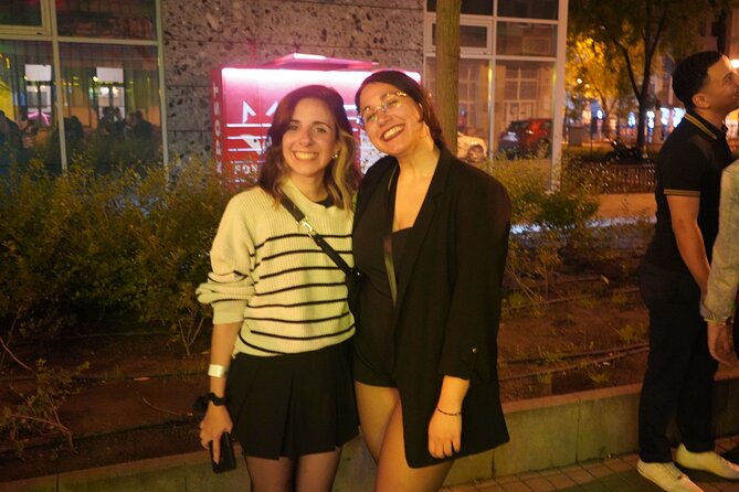Budapest RUIN Pub Crawl +Open Bar +6 Shots +VIP Access +Games - Games, Warm-Up Challenges, and Meeting People Fast