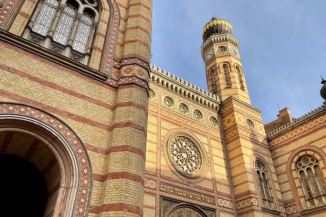 Budapest's Greatest Hits - Full Day Tour with Lunch & Metro Pass - What You Pay for: Lunch, Metro Tickets, and Free Admission Stops