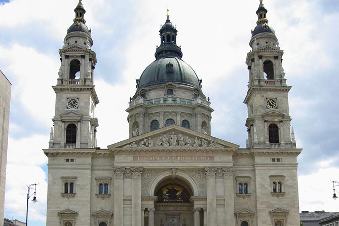 Budapest: Saint Stephen's Basilica Tour - Why St. Stephen’s Basilica is a must-stop in Budapest