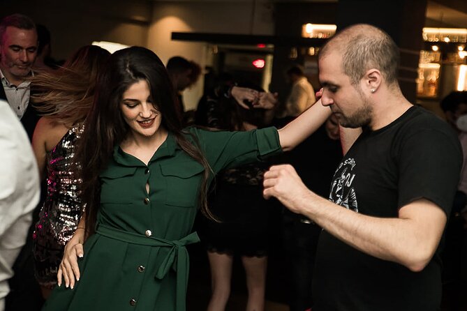 Budapest Salsa or Bachata Dancing Experience! - Salsa Or Bachata in Budapest, What You Will Actually Do
