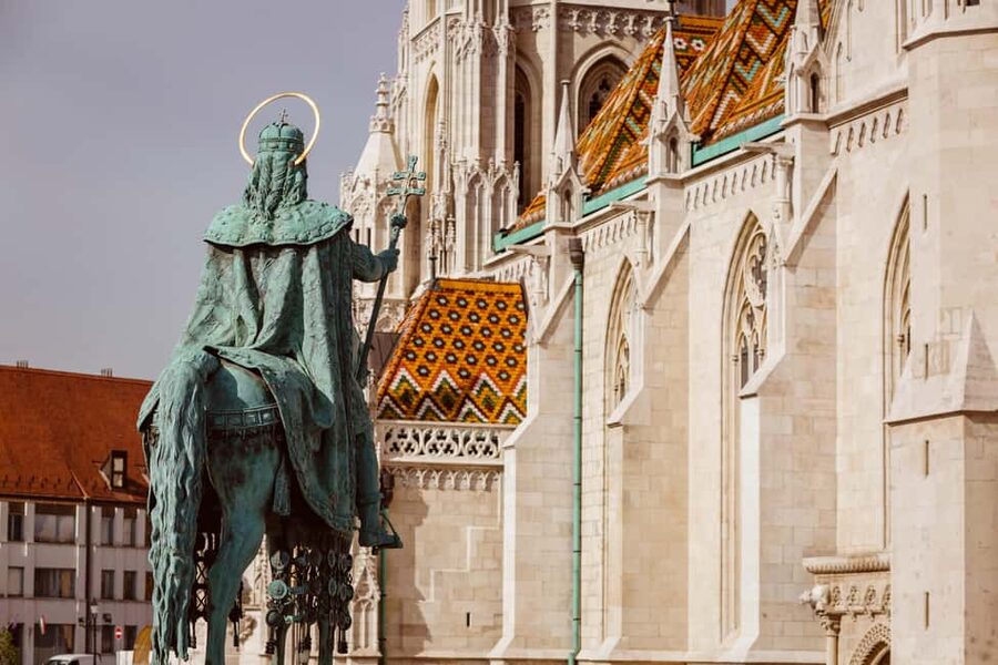 Budapest: Secrets of the Old Town of Buda Guided Walk - Fisherman’s Bastion, the Castle District orientation you can’t skip