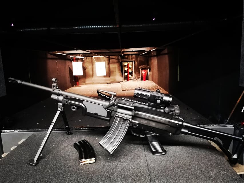 Budapest: Shooting Experience for Couples, The Perfect Date - Key highlights you’ll feel right away