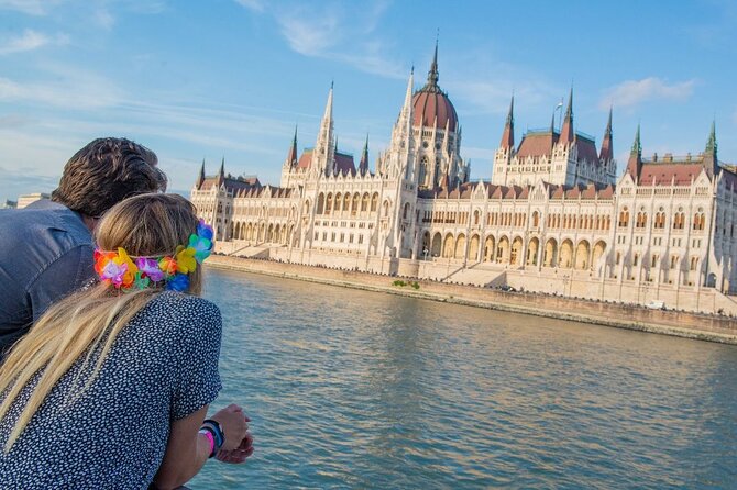 Budapest Sip and Sail Danube Cruise with Unlimited Prosecco - Inside vs Outside Seating: Comfort Beats Guesswork