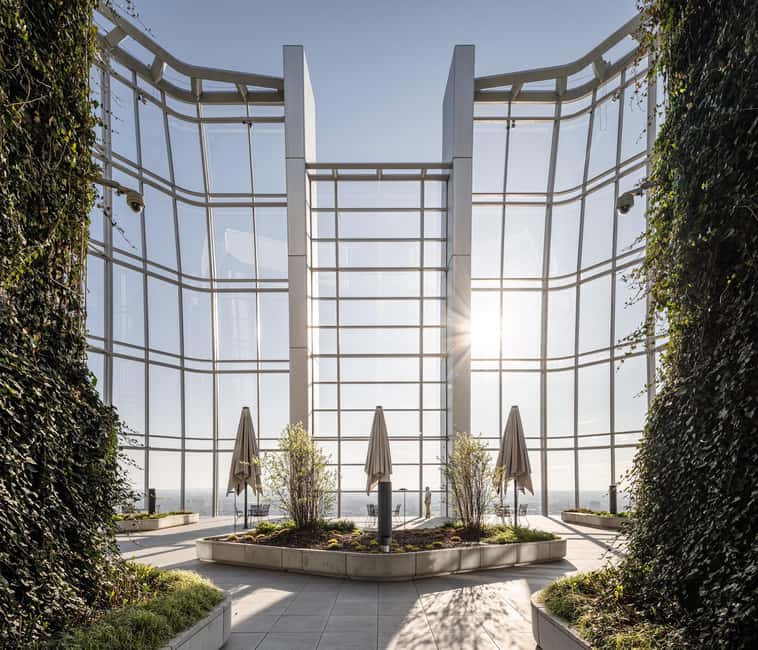 Budapest SkyDeck Tower – Panoramic Lift & Viewing Platform - Using the SkyDeck AR app to spot landmarks and other Hungarian cities